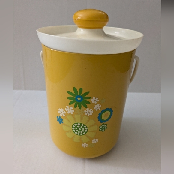 Vintage MCM Kromex ice bucket. Yellow with mod flowers. Tongs included. - Picture 1 of 8